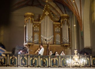 29.07 „Missa pro pace” – koncert dialogowy na chór, organy i saksofon, Jastarnia