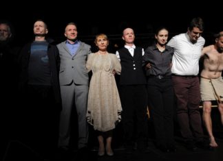 „Bracia” Teatru Ubogich z Katowic na Festiwalu Kurtyna 2022